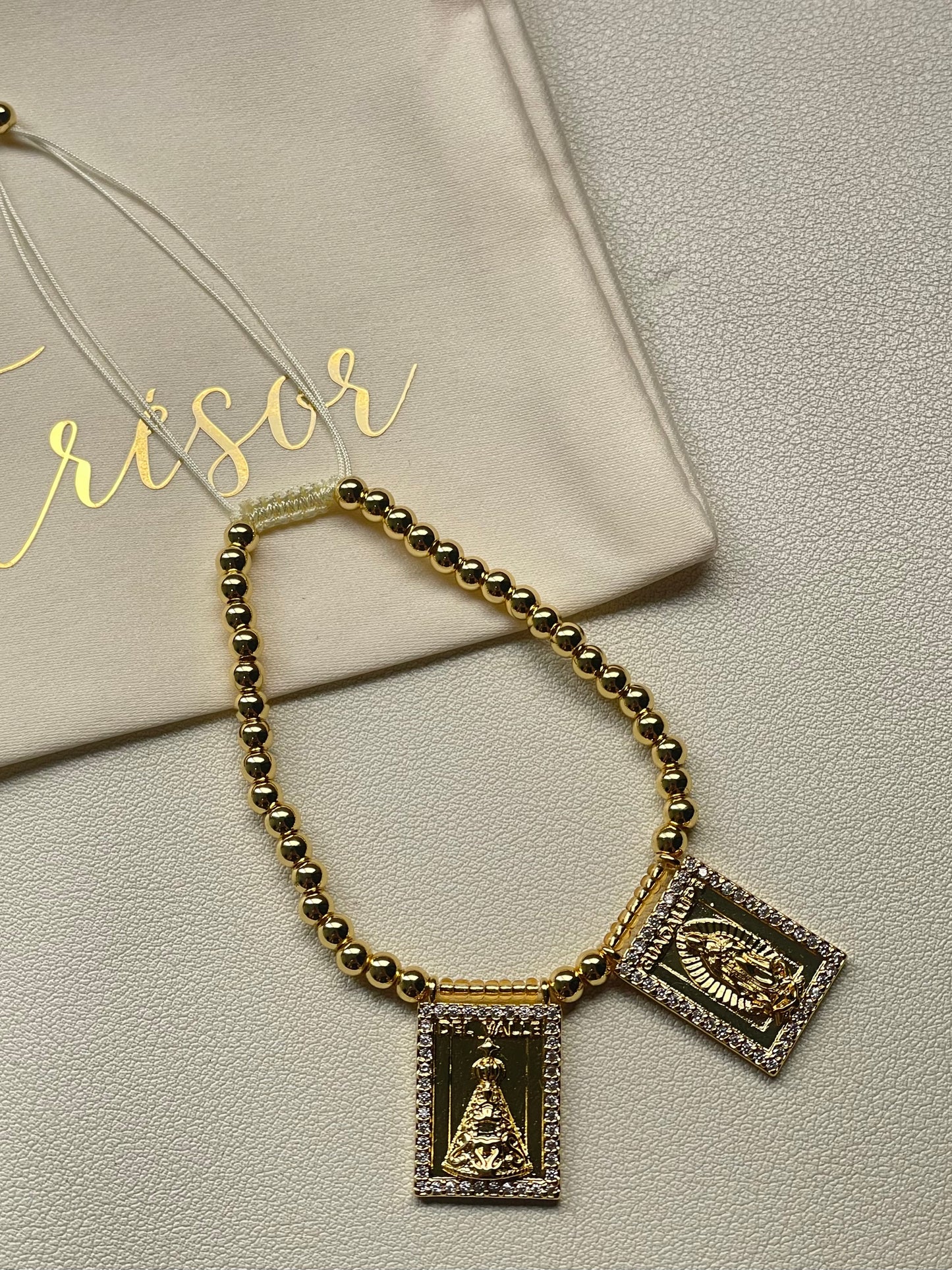 Virgen María bracelet