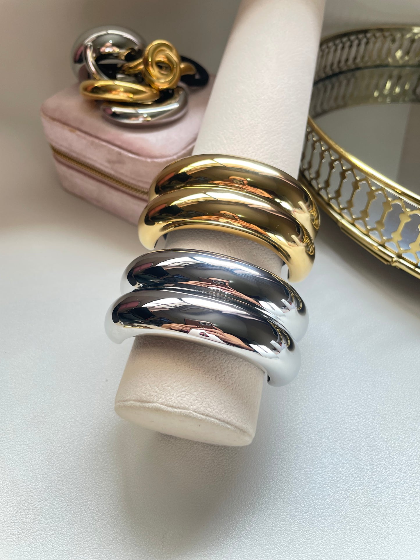 Classy double pony cuff large plateado