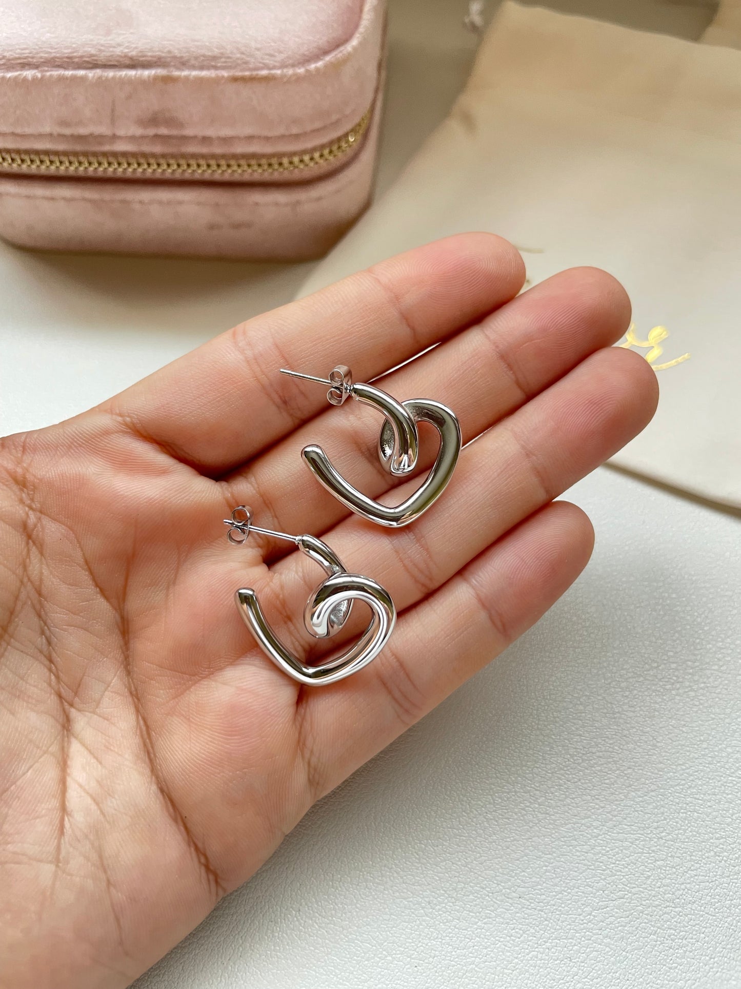 Hearties earrings