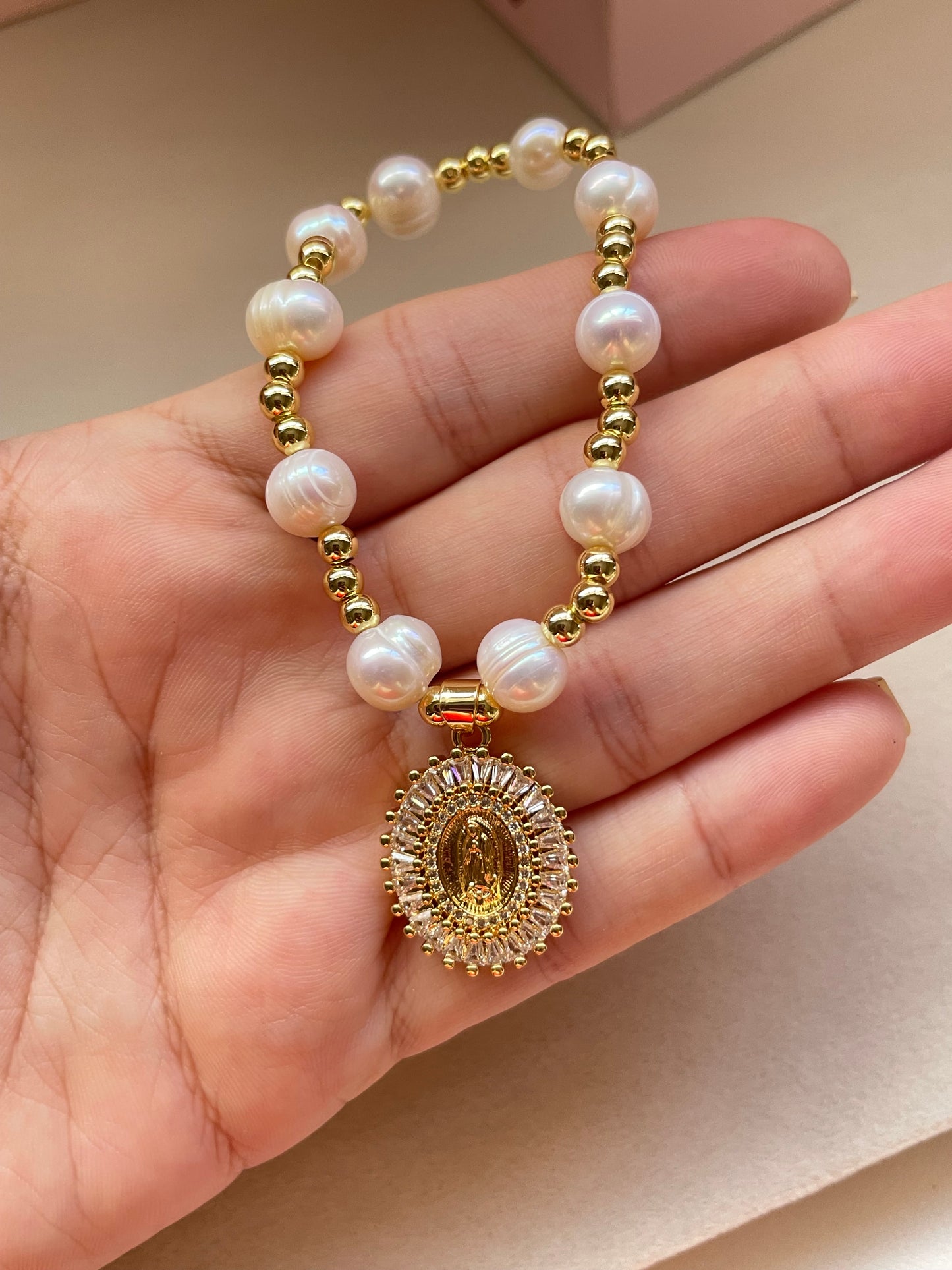 Virgen Maria bracelet