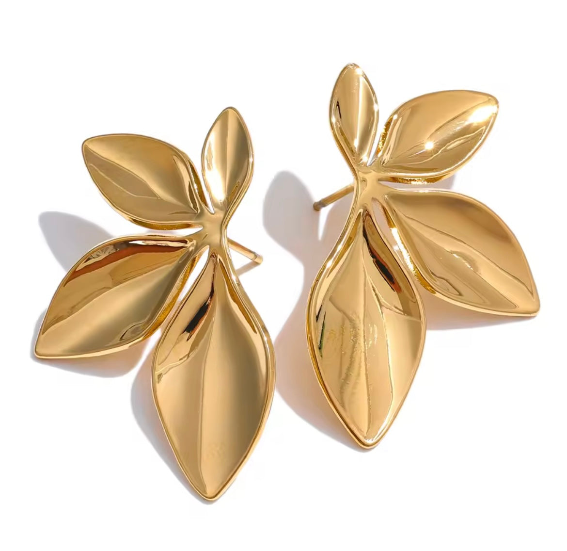 Flower studs