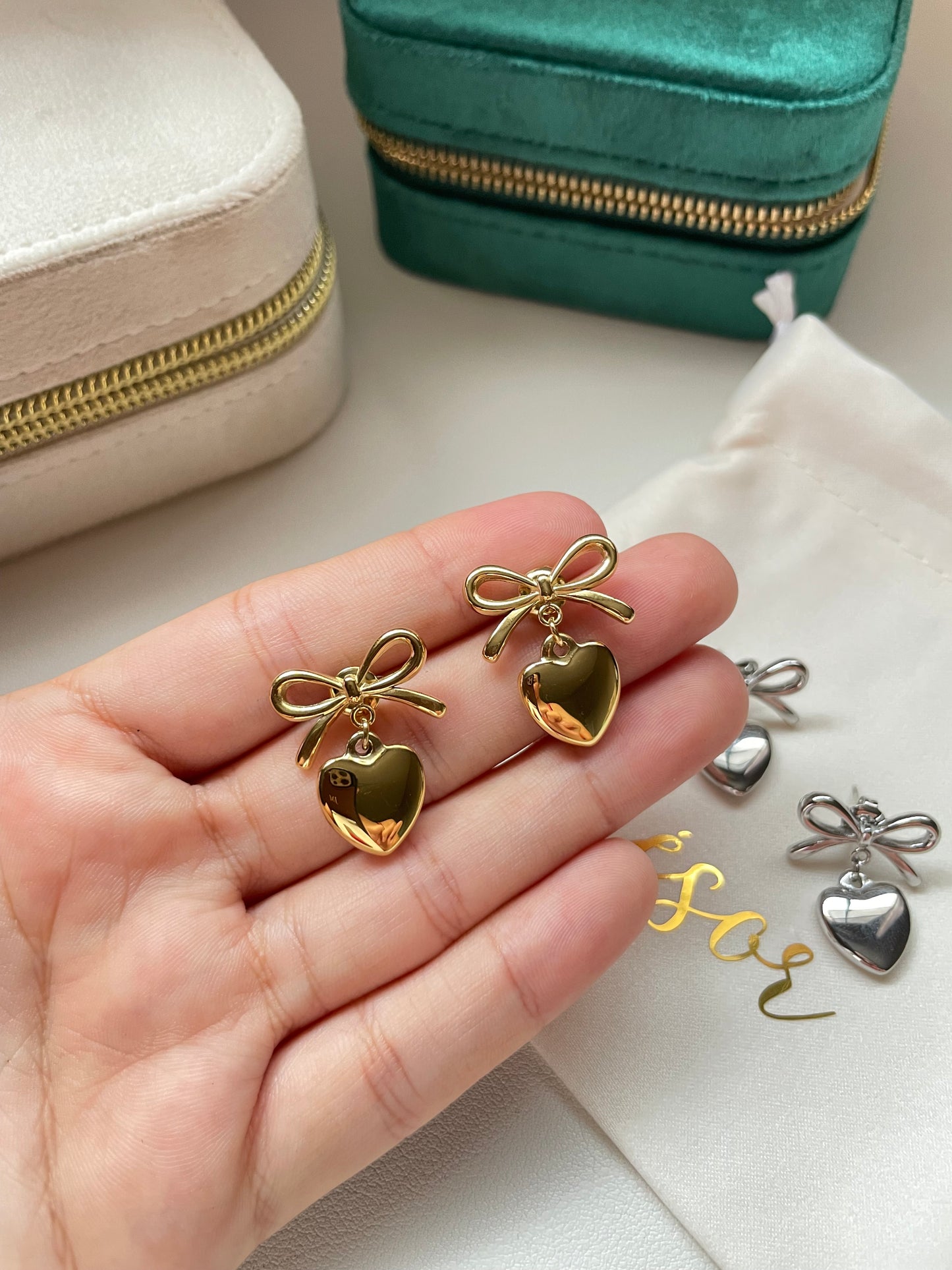 Bow knot earrings