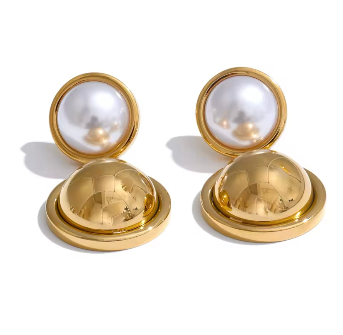 Pearl classic earrings