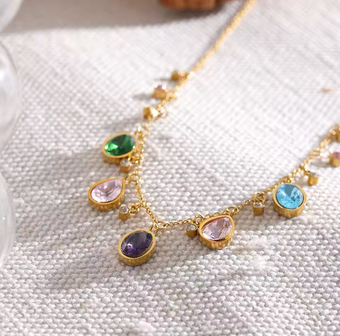 Colorful zirconia necklace