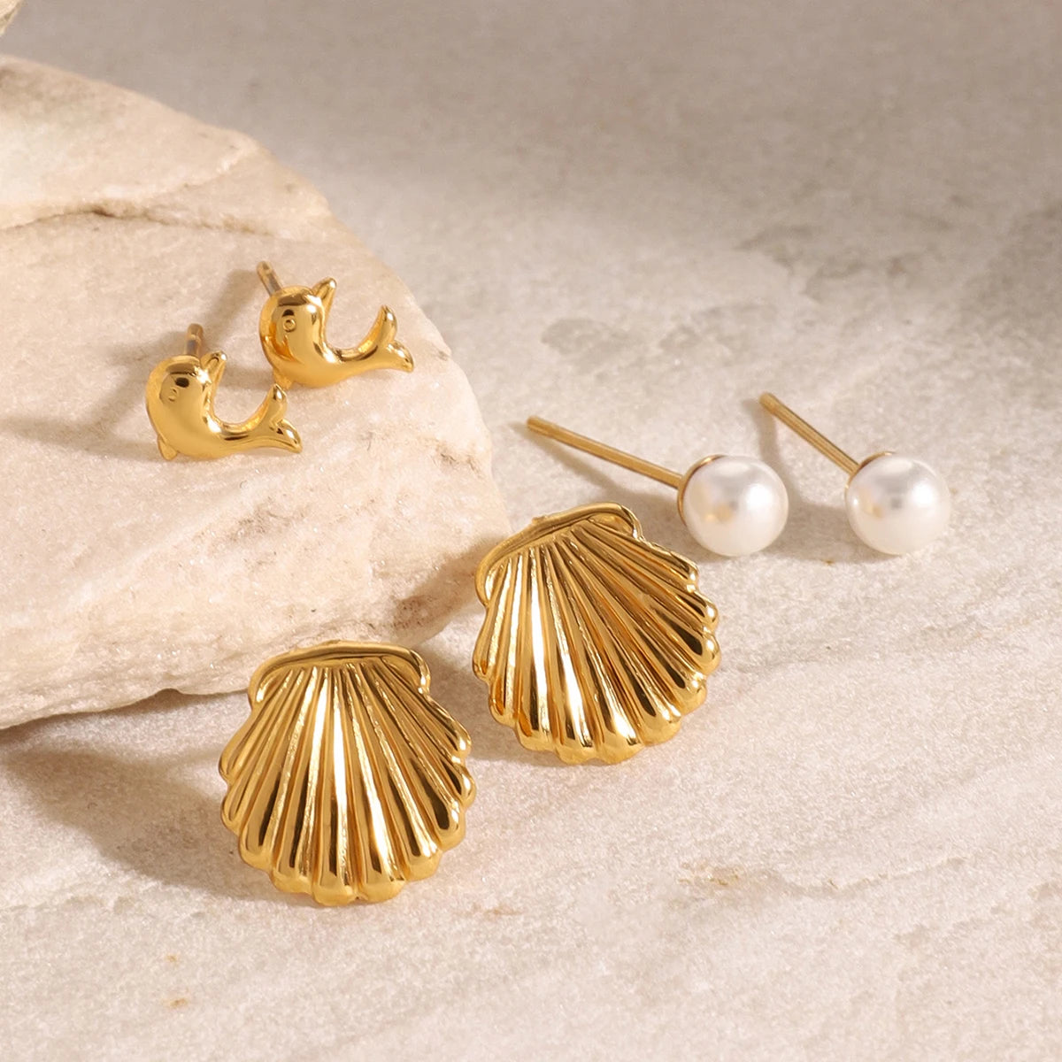 Beach earrings set (dolphin)