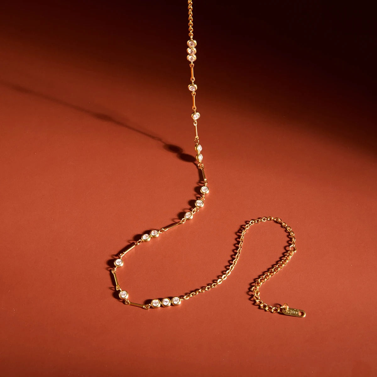 Delicate zirconias line necklace