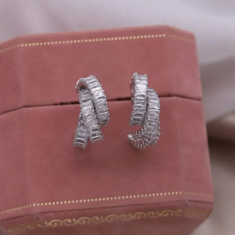 Triple zirconia hoops (plateado)