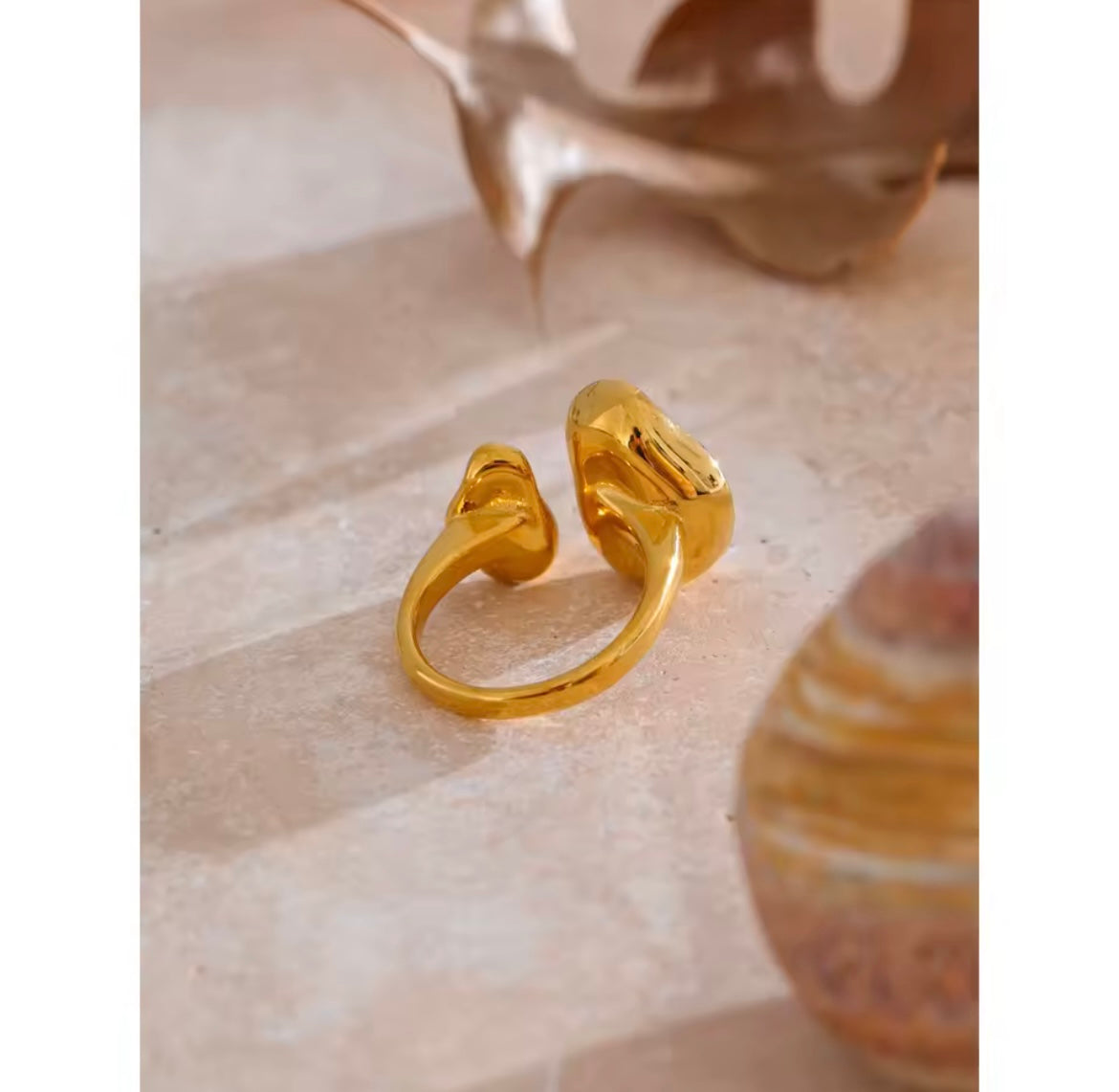 Barroque pearl ring (ajustable - talla 7 en adelante)