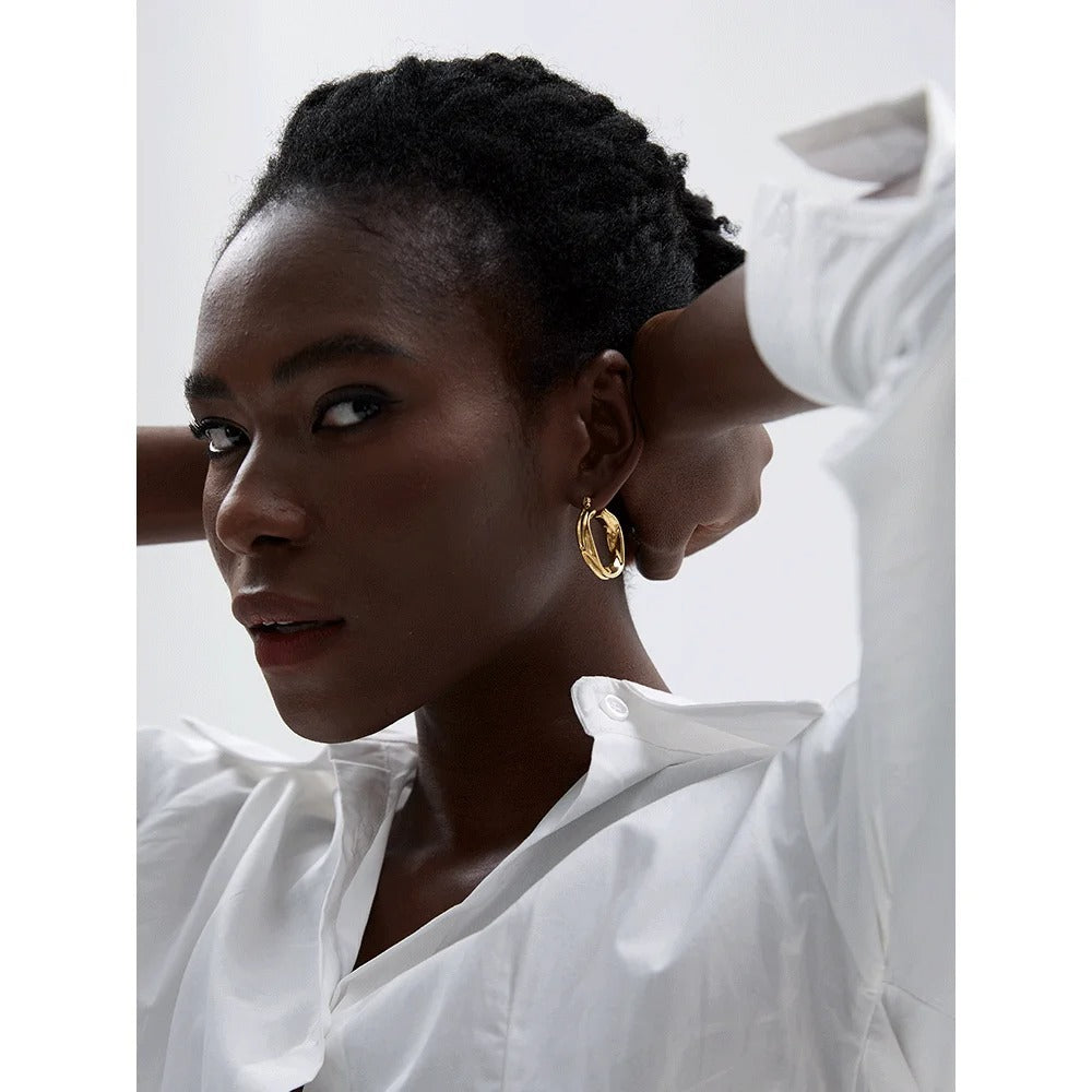 Unusual round hoops