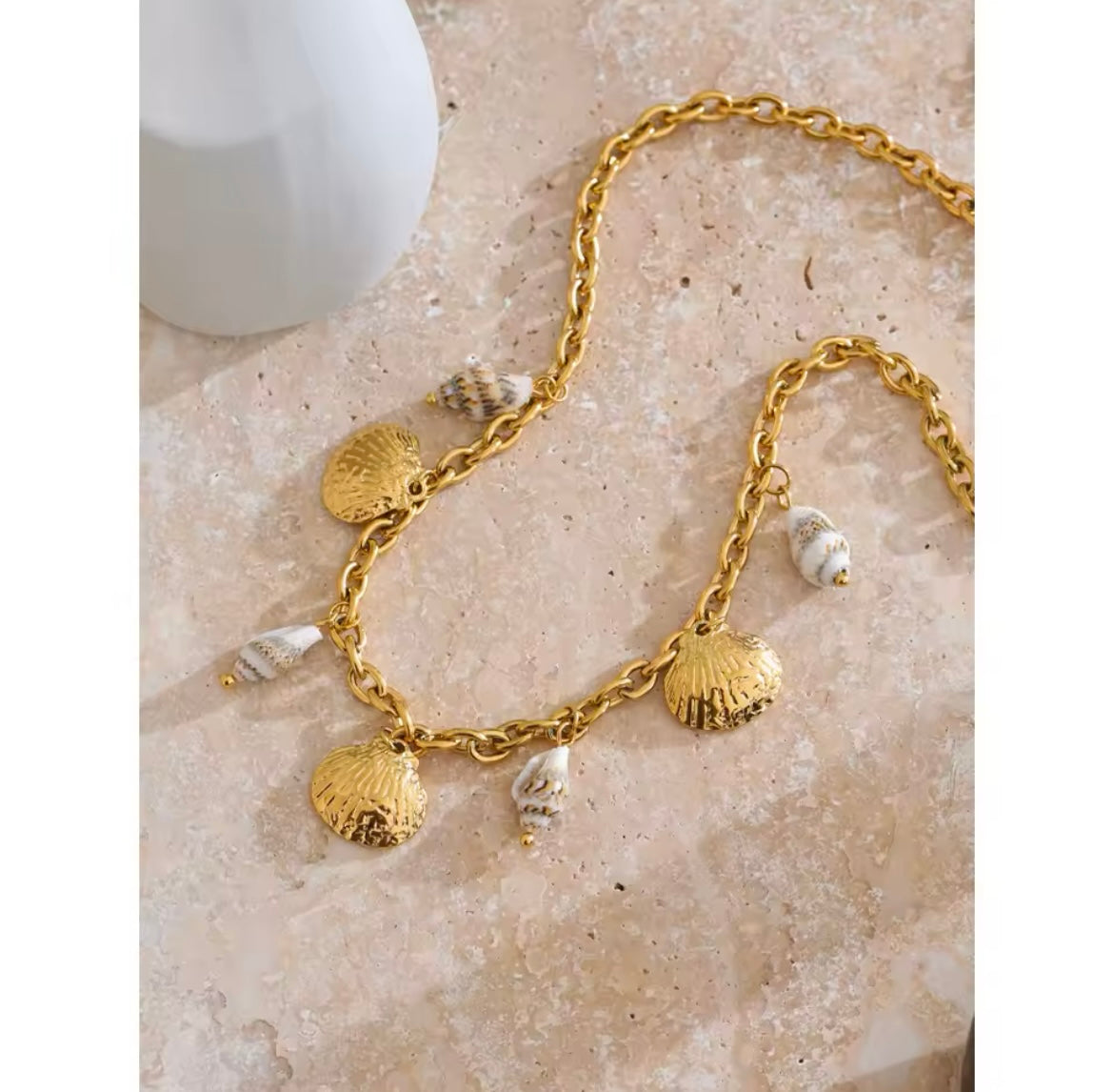 Sea shells necklace
