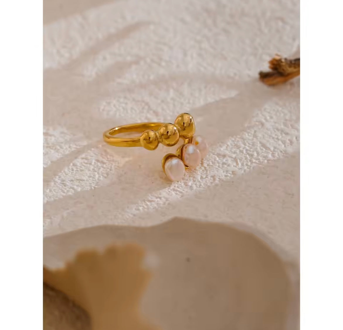 Dots and pearls ring