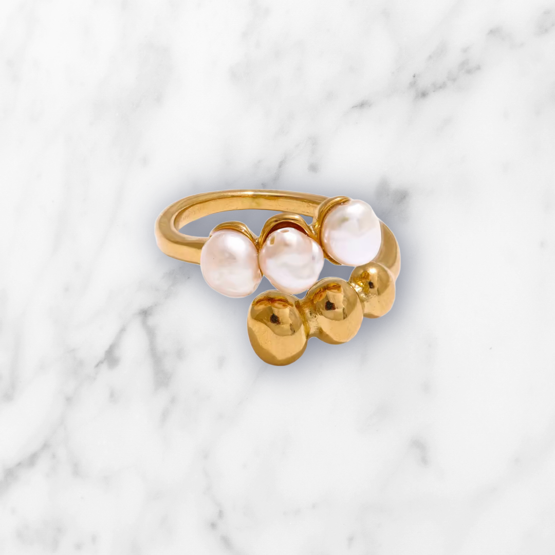 Dots and pearls ring