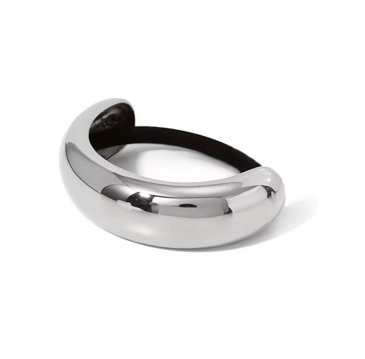 Classy Pony cuff large plateado