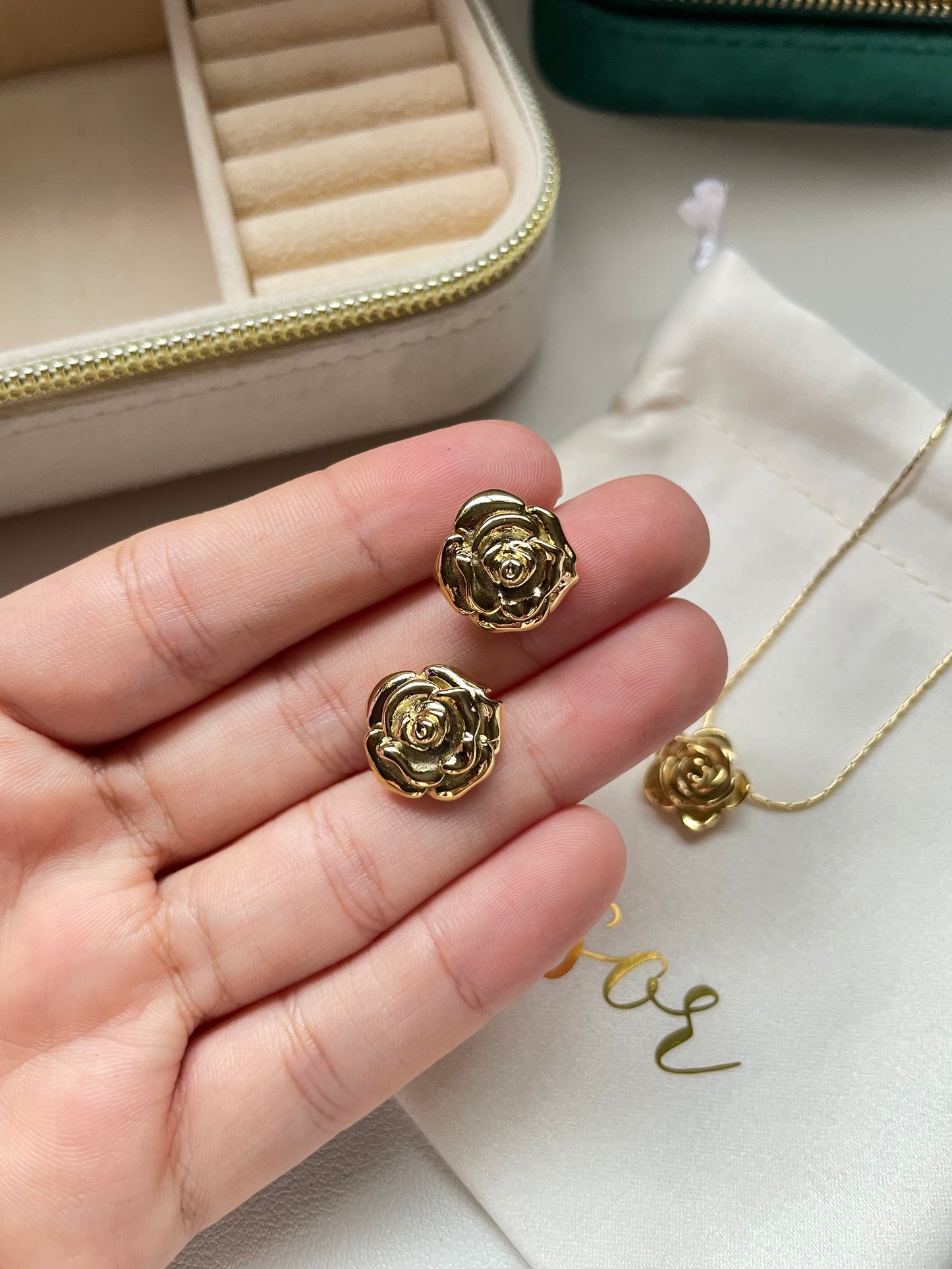 Rose set