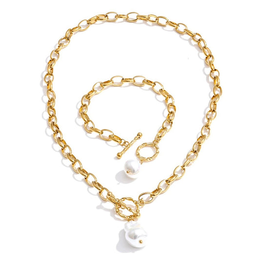 Barroque pearl necklace and bracelet set