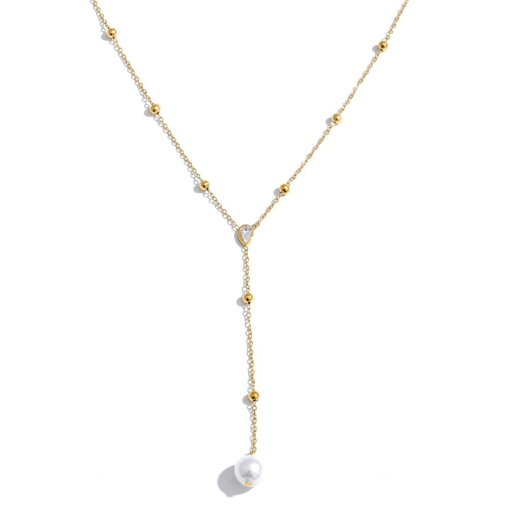 Zirconia and pearls lariat