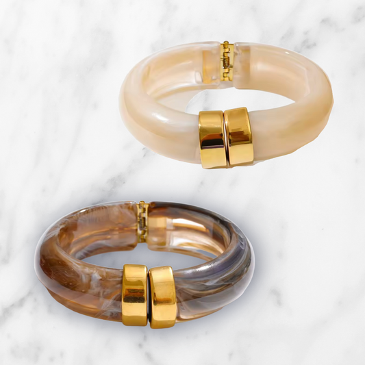 Resin clip bangle